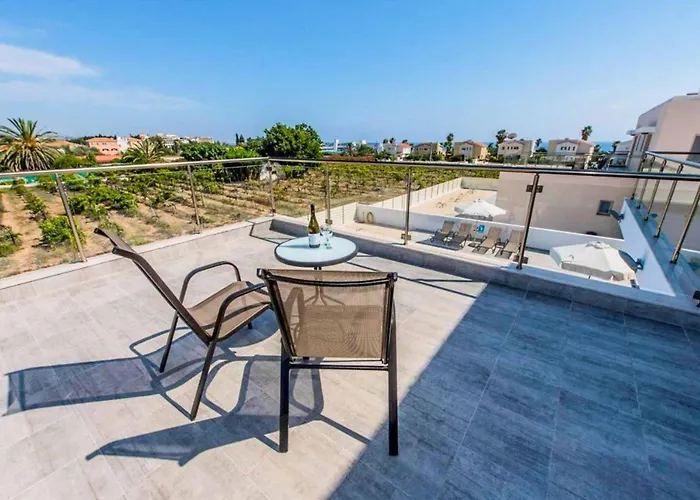 Michaela Vine Pegeia